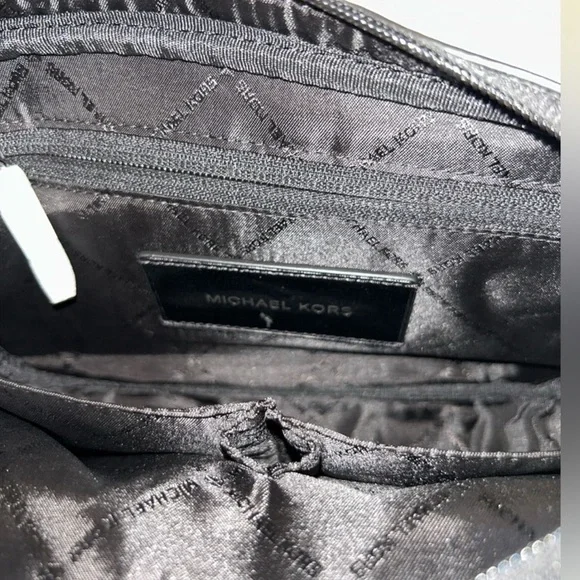 Michael Kors belt bag NWT - Picture 7 of 14